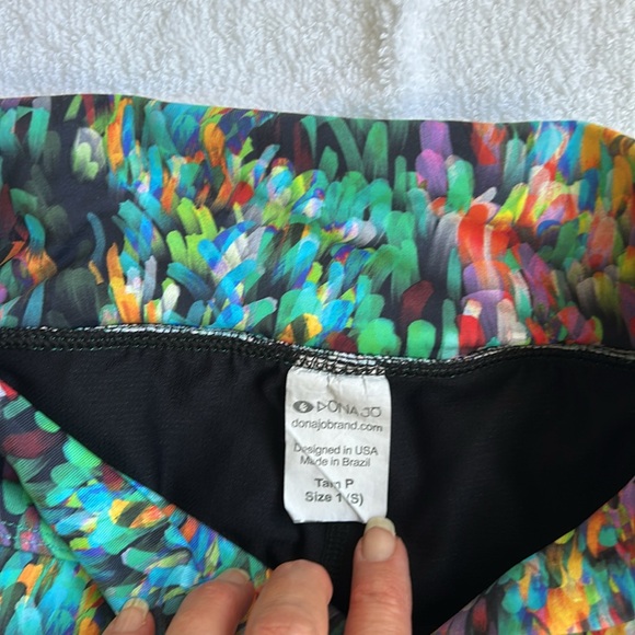 Dona Jo Skort - Picture 3 of 4